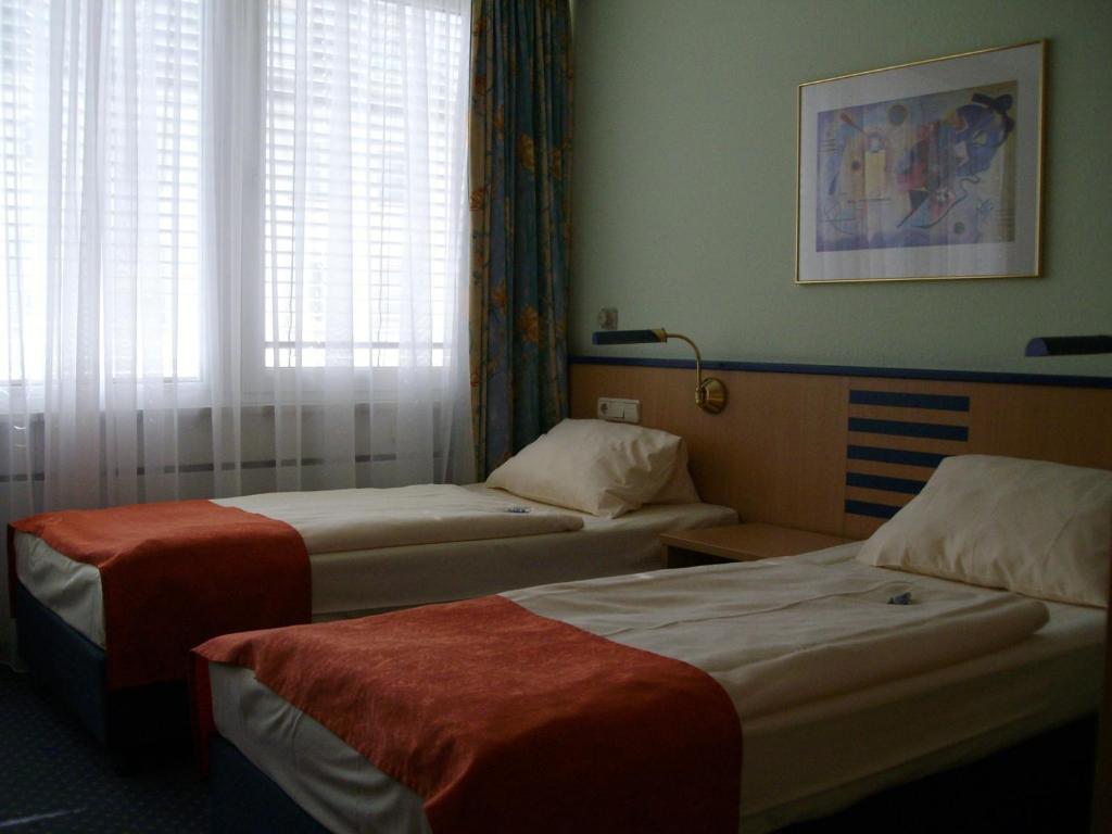 Superior Praesident Hotel Munich